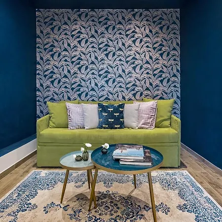 Via Macci Stylish Apartments: Charming Apartment