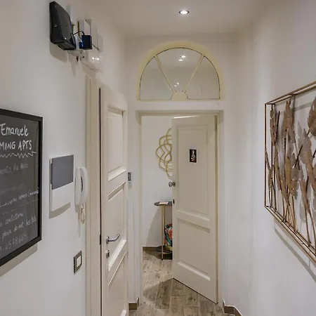 Via Macci Stylish Apartments: Charming *