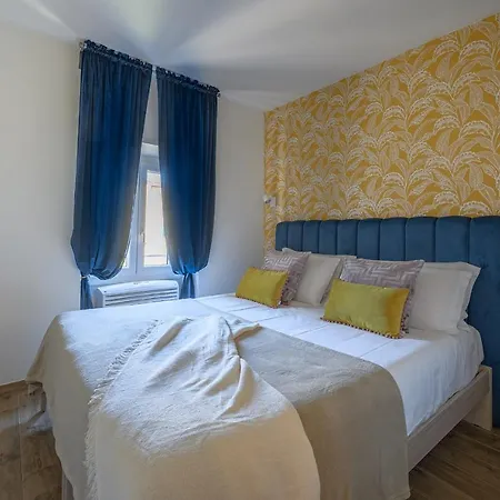 Via Macci Stylish Apartments: Charming Florence